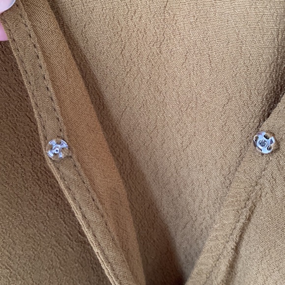 Forever 21 surplice neckline bodysuit - Picture 4 of 10